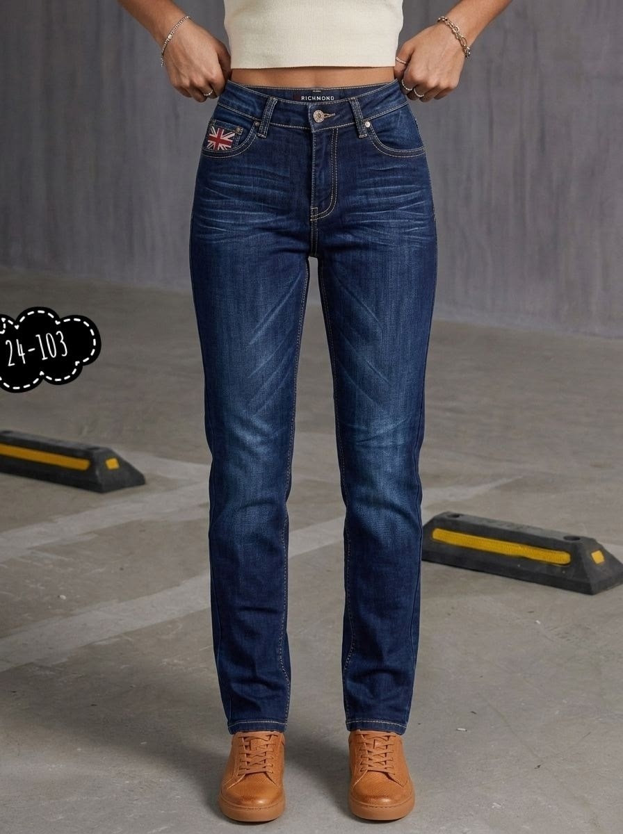 джинсы женские,джинсы джинсы,джинсы,темно синие джинсы женские,классические джинсы женские