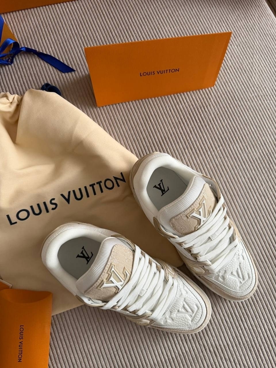 розовые кроссовки луи виттон,кроссовки louis vuitton,кроссовки louis vuitton trainer,кроссовки женские louis vuitton,кроссовки женские луи виттон 2026