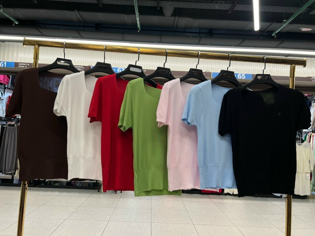 женская кофта,футболки женская,джемпер,коричневый джемпер,женские джемпера