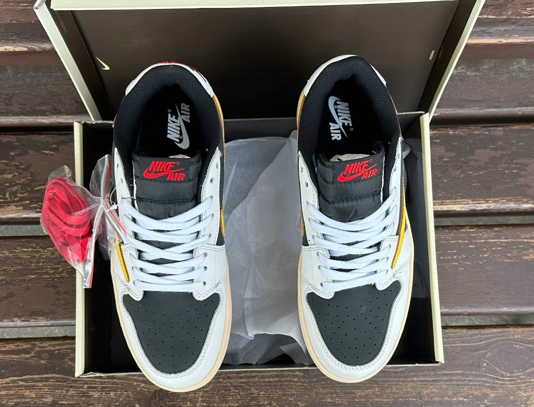 кроссовки nike air jordan 1 low x travis scott,кроссовки travis scott x air jordan 1 low,travis scott x air jordan 1 low og,air jordan 1 low travis scott,баскетбольная