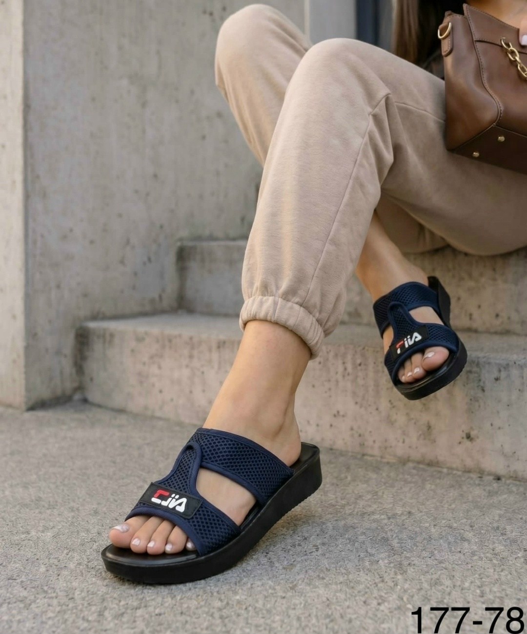 ,женские шлепанцы,мужские шлепанцы,шлепки шлепанцы,тапочки модные