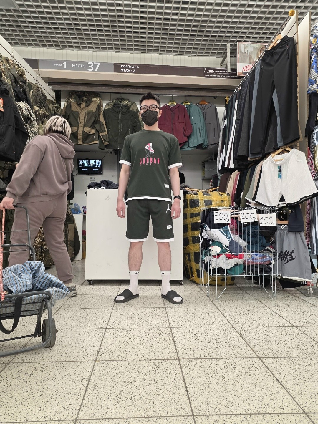 костюм спортивный с футболкой и шортами,костюм спортивный летний с футболкой и шортами,костюм летний мужской,костюм спортивный мужской летний с шортами,мужской спортивный костюм