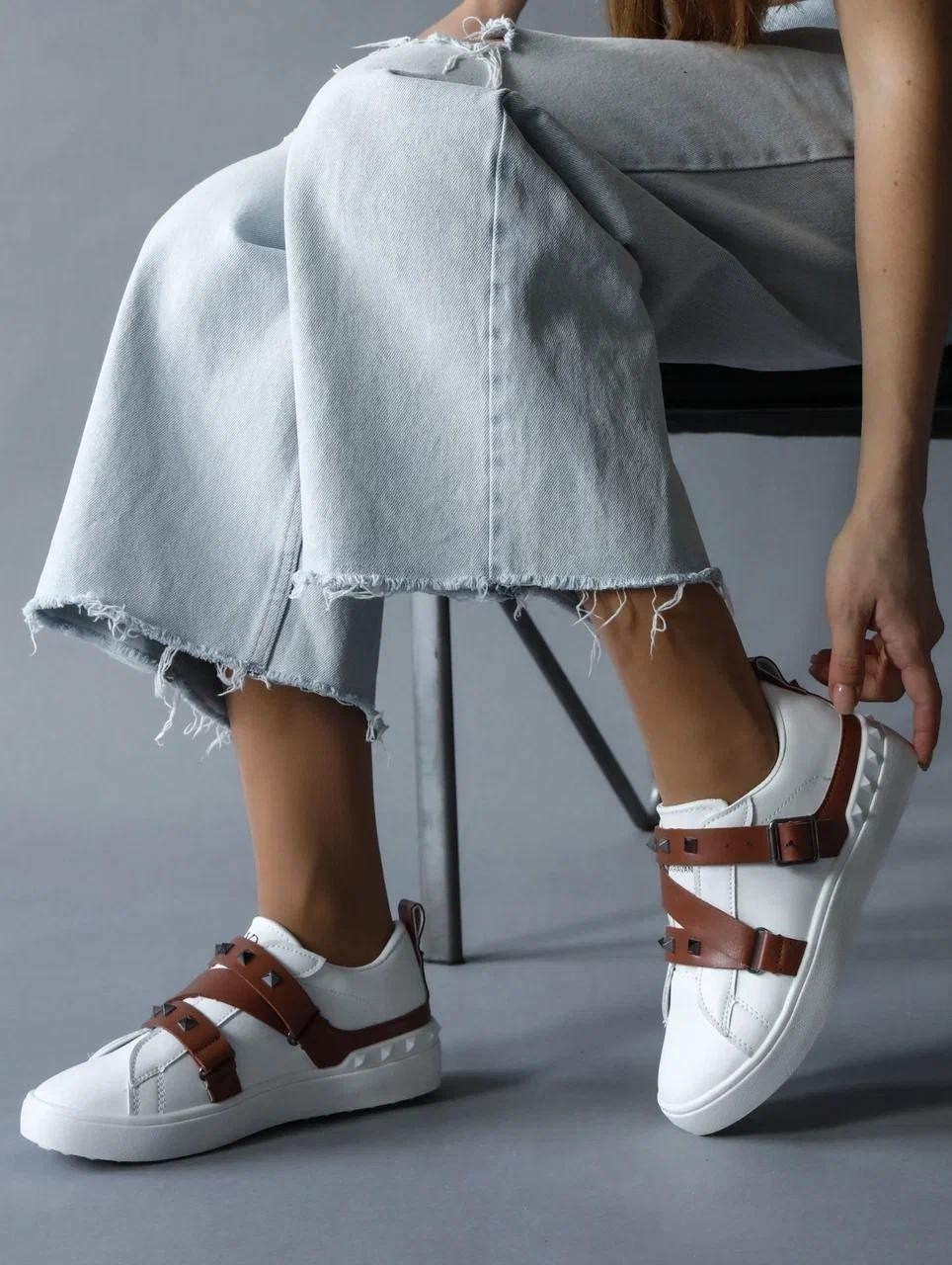 , женская, модная,обуви,кроссовки с ремешком