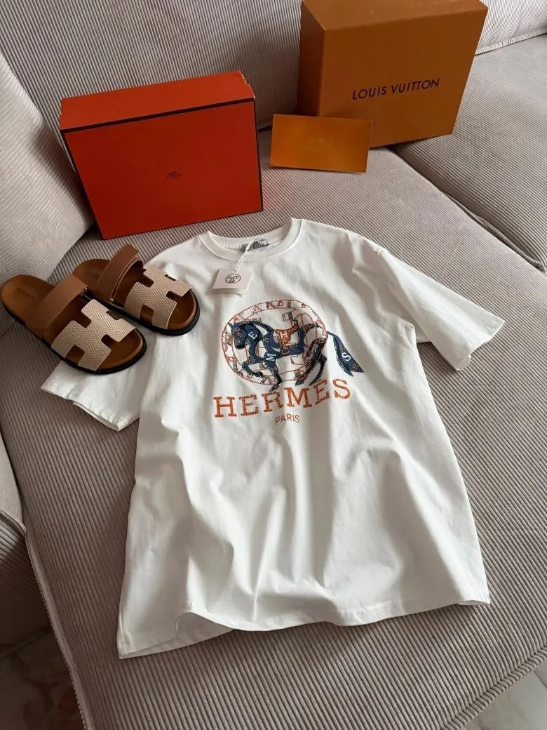 футболки женская,модные образы,футболки модные,летние футболки