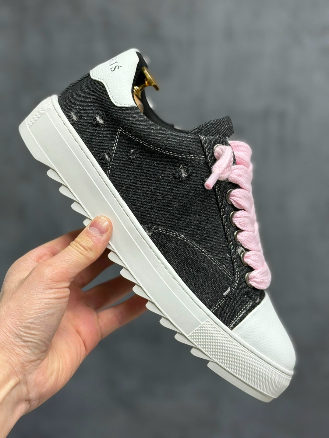 ,женские кроссовки,модные кроссовки,кроссовки молодежные,кроссовки кеды