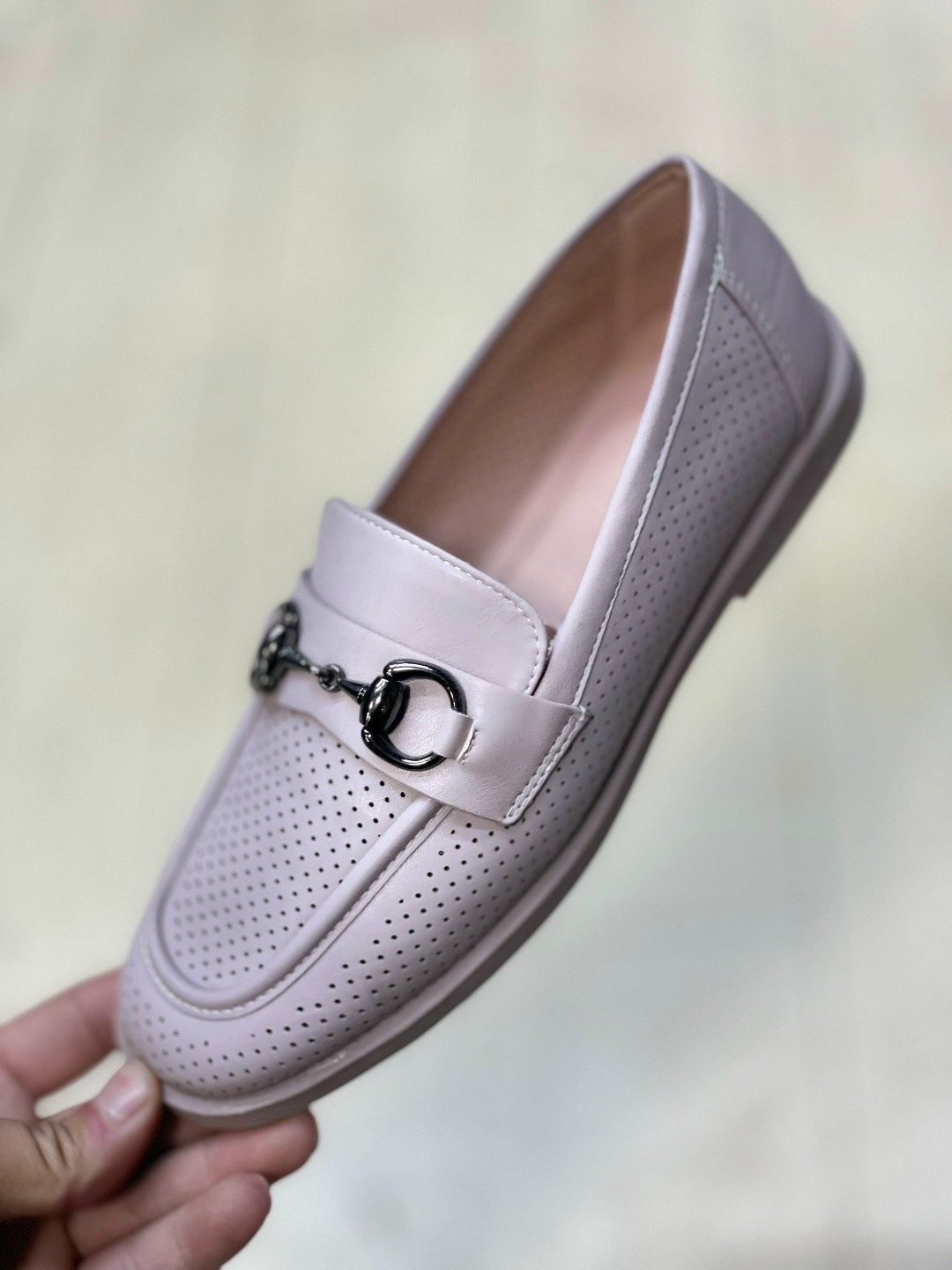 ,лоферы рензони женские,женские мокасины,лоферы белый, женская