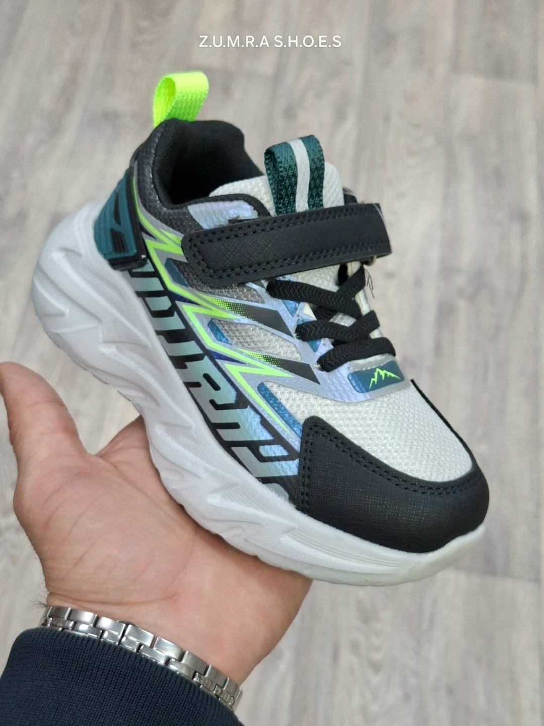 кроссовки мальчику,детские кроссовки,кроссовки,детские кроссовки для мальчика,кроссовка детская