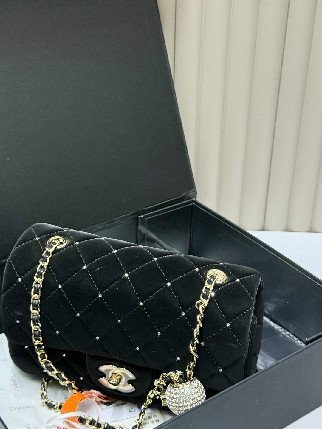 сумка chanel женская,chanel сумка,сумка шанель клатч,сумка шанель,сумка из бархатной ткани в стиле шанель 17 см