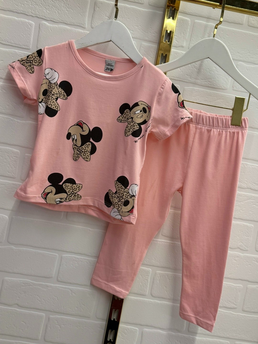 комплект одежды девочке,костюм для девочек,одежда для девочек,ребенок,спортивные костюмы для девочек