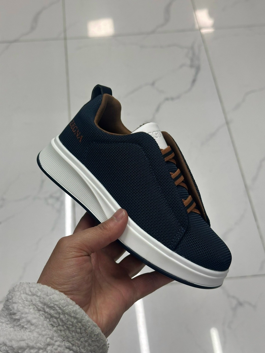 ,кроссовка мужской,мужские кроссовки,луи виттон кроссовки мужские,кроссовки для мужчин