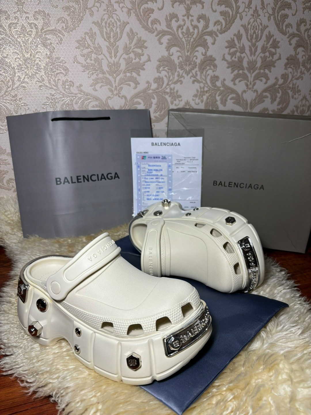 balenciaga сабо,сабо баленсиага кроксы,сабо баленсиага,balenciaga crocs,balenciaga x crocs