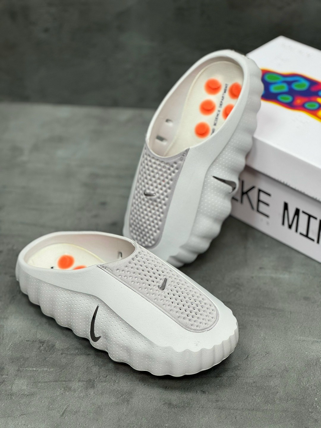 кроссовки,спортивная ,кроссовки nike,оригинальные кроссовки,найк тапки