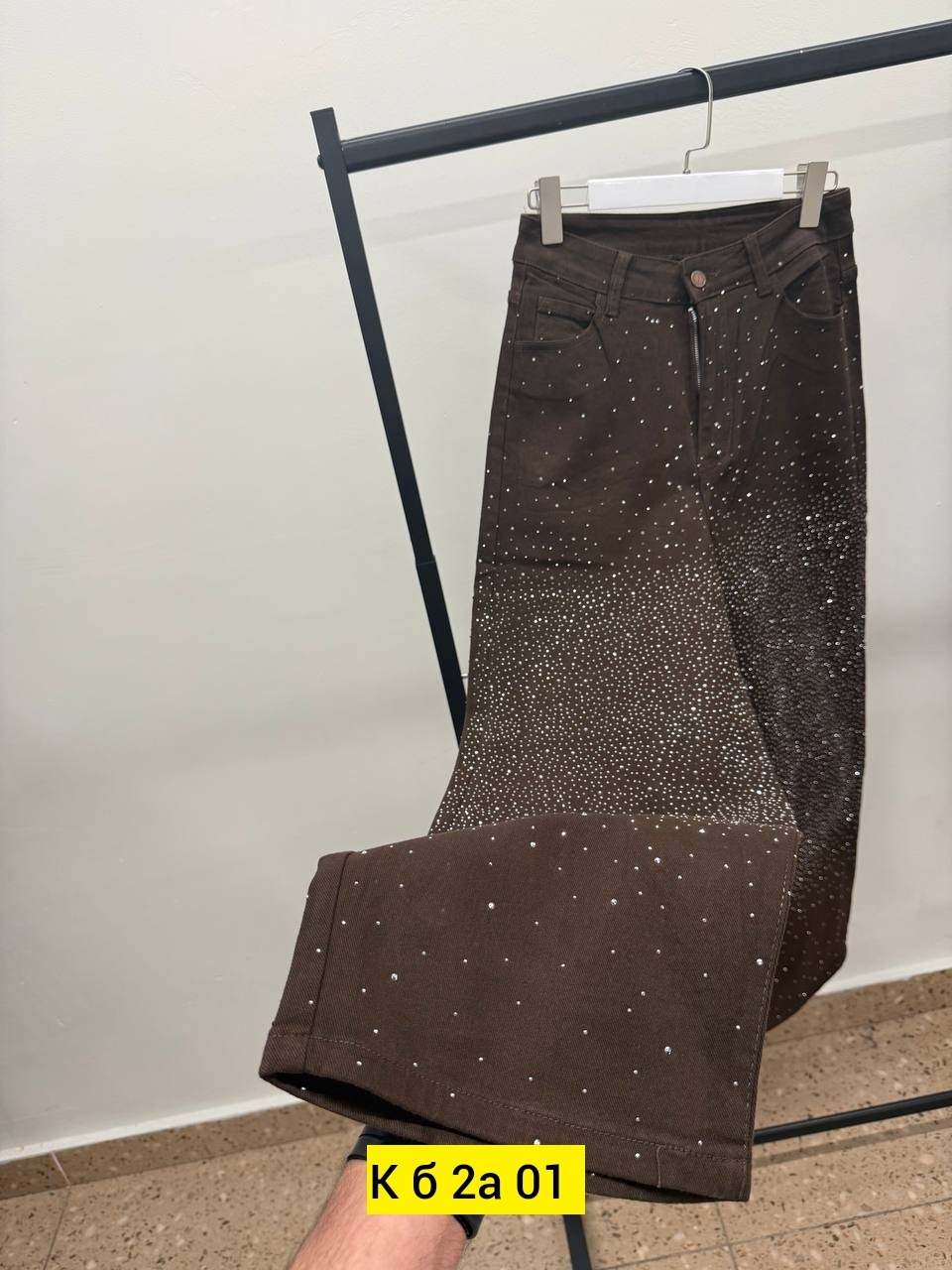 джинсы со стразами,брюки со стразами,джинсы со стразами женские,штаны со стразами,женские брюки со стразами