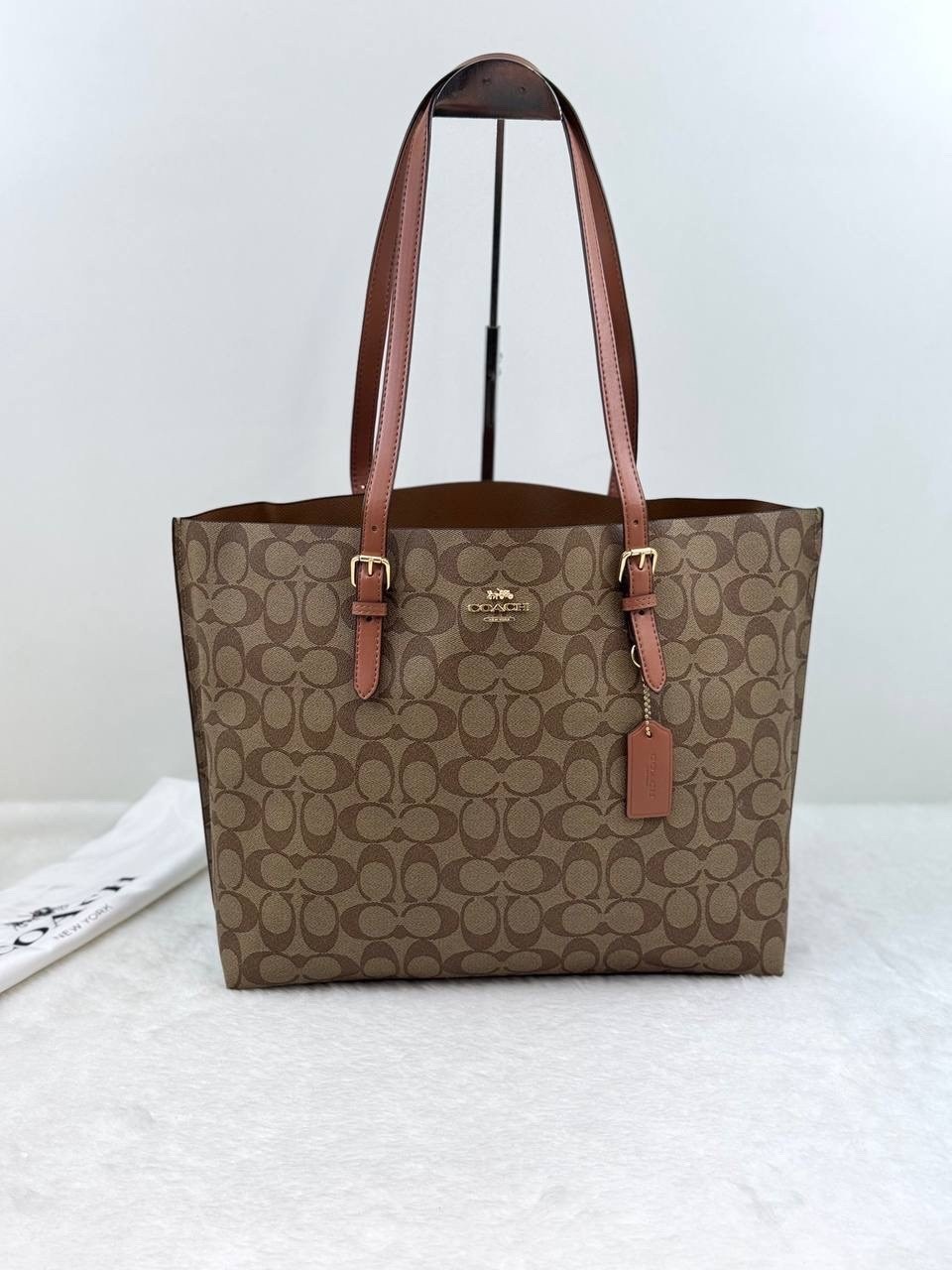 сумка coach,женская сумка coach,coach city zip tote white,брендовая сумка coach,сумка coach шоппер на плечо