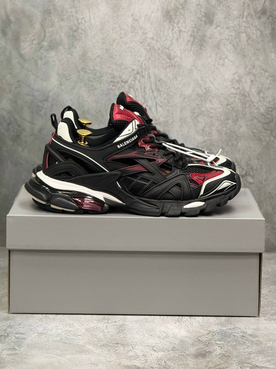 кроссовки balenciaga track 2.0 "black/red/white",кроссовки balenciaga track 2,кроссовки balenciaga,balenciaga track 2 black red,кроссовки balenciaga track trainer black red черный