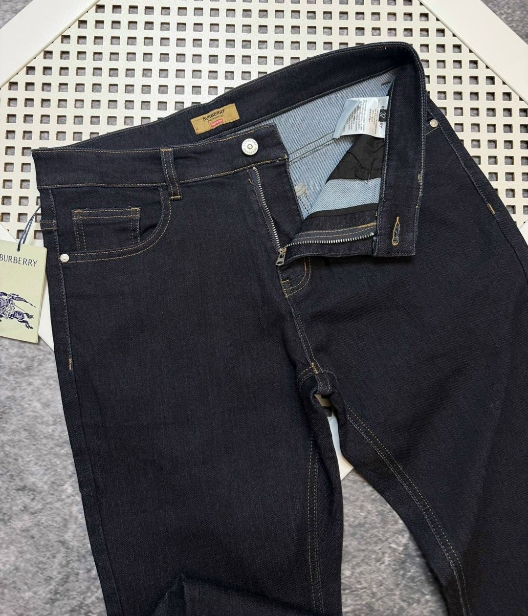 мужские джинсы,джинсы louis vuitton,джинсы для мужчин,мужская мода,брюки джинсы