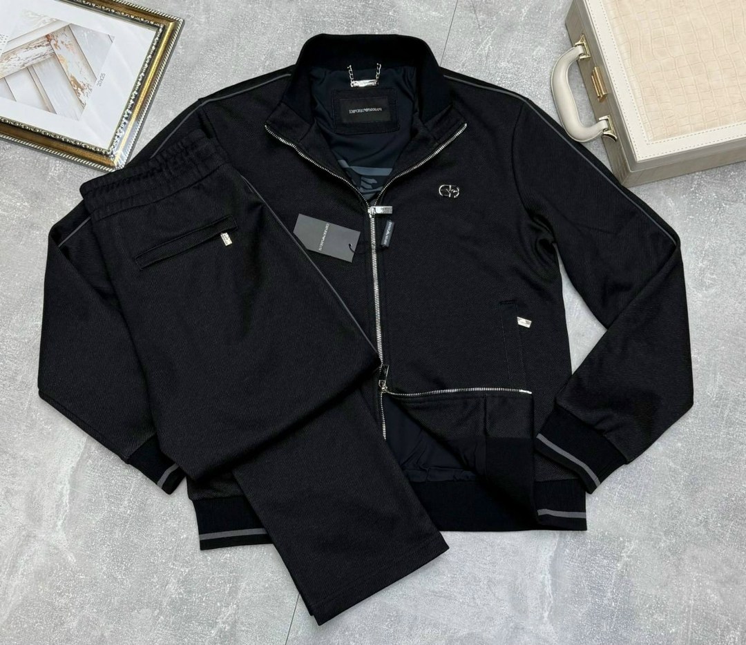 спортивный костюм stefano ricci,костюм stefano ricci мужской,мужской топ спортивный костюм stefano ricci,спортивный костюм emporio armani