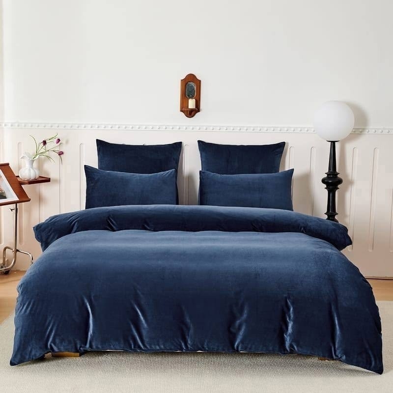 комплект постельного белья,белье постельное,постельные принадлежности,комплект постельных принадлежностей,покрывало для кровати