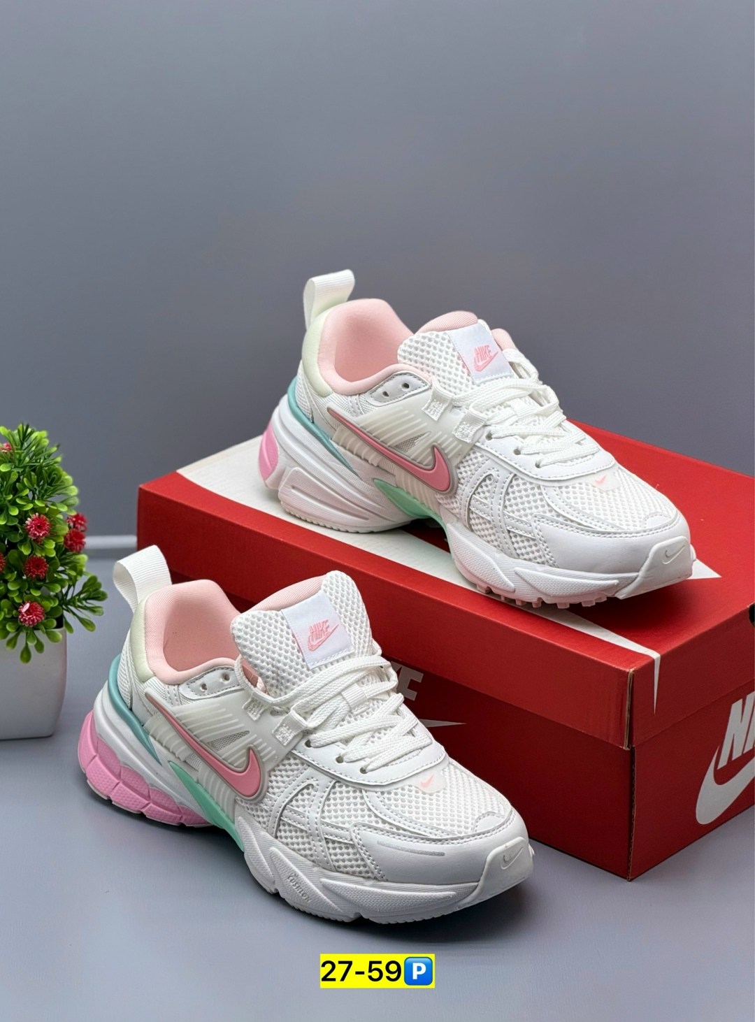 женские кроссовки nike,кроссовки nike v 2 k run,кроссовки nike,женские кроссовки,кроссовки
