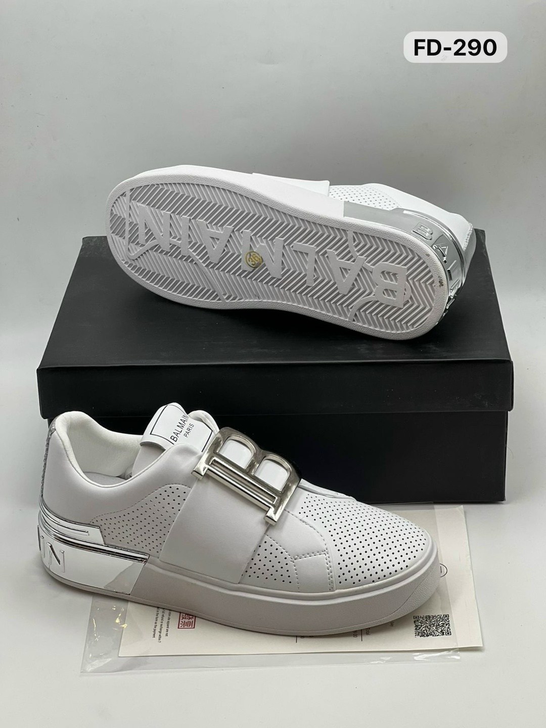 ,кроссовки valentino,женские кроссовки,обуви,стильные кроссовки женские