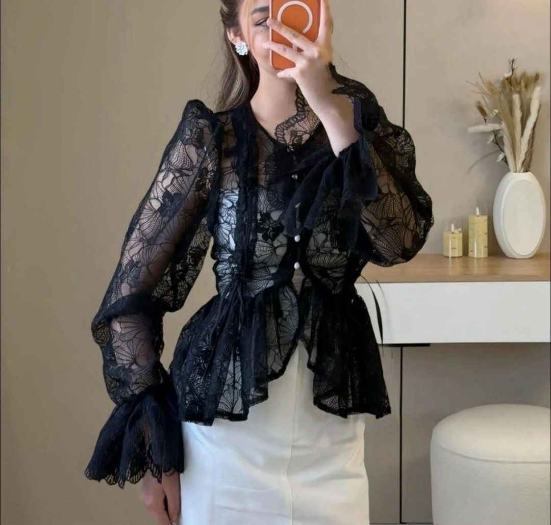 блузка стильная,блузка с оборками,блузка с кружевами,элегантная блузка,модная блузка