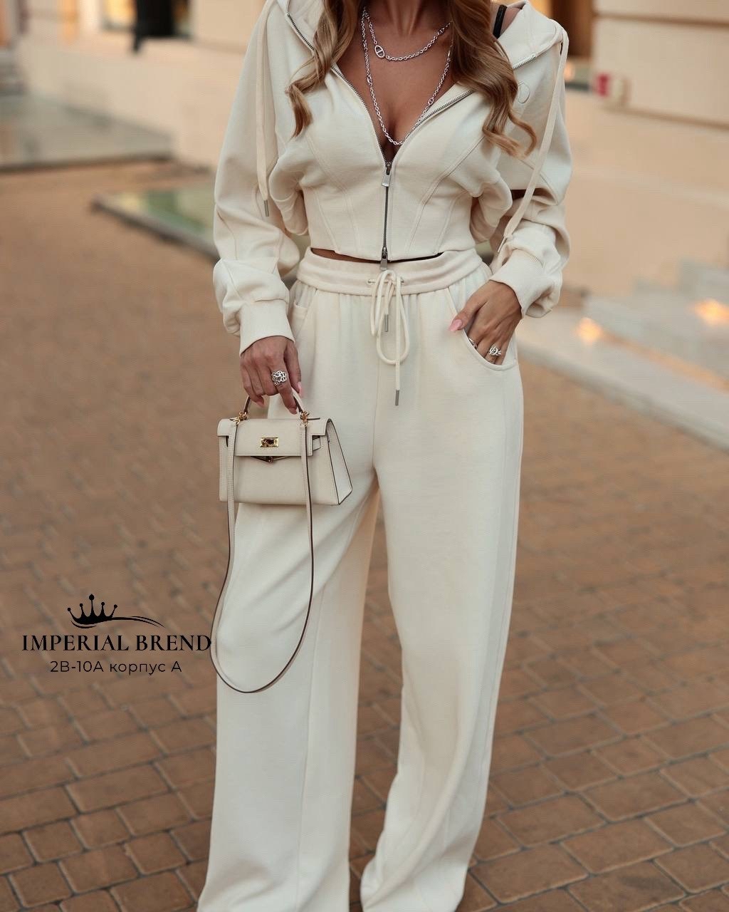 костюм женский повседневный спортивный,спортивные женские костюмы,стильный костюм,костюм женские повседневные,женский костюм