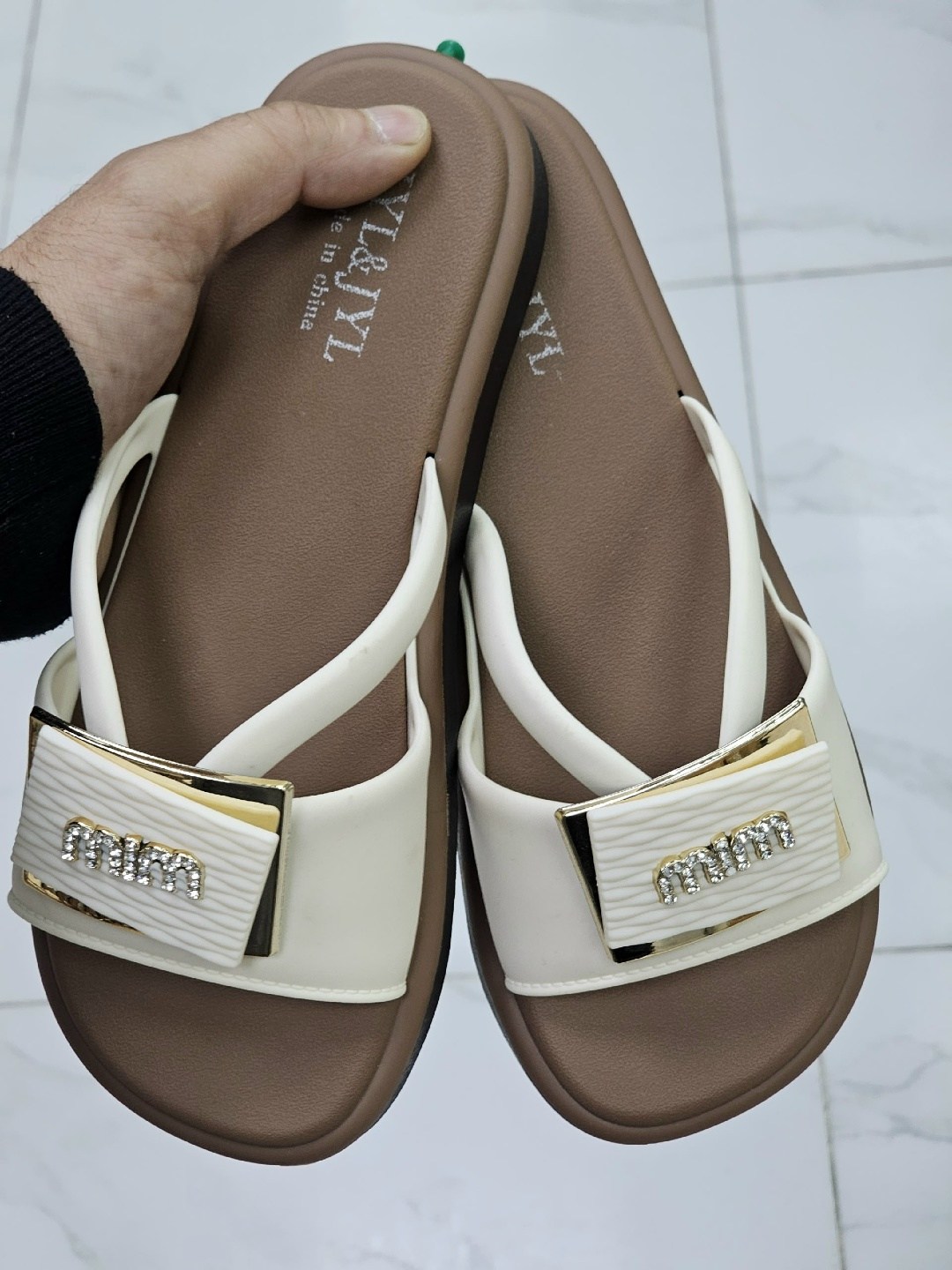 ,шлепанцы женские,шлепки фенди,шлепки шанель ,шлепанцы женские сланцы