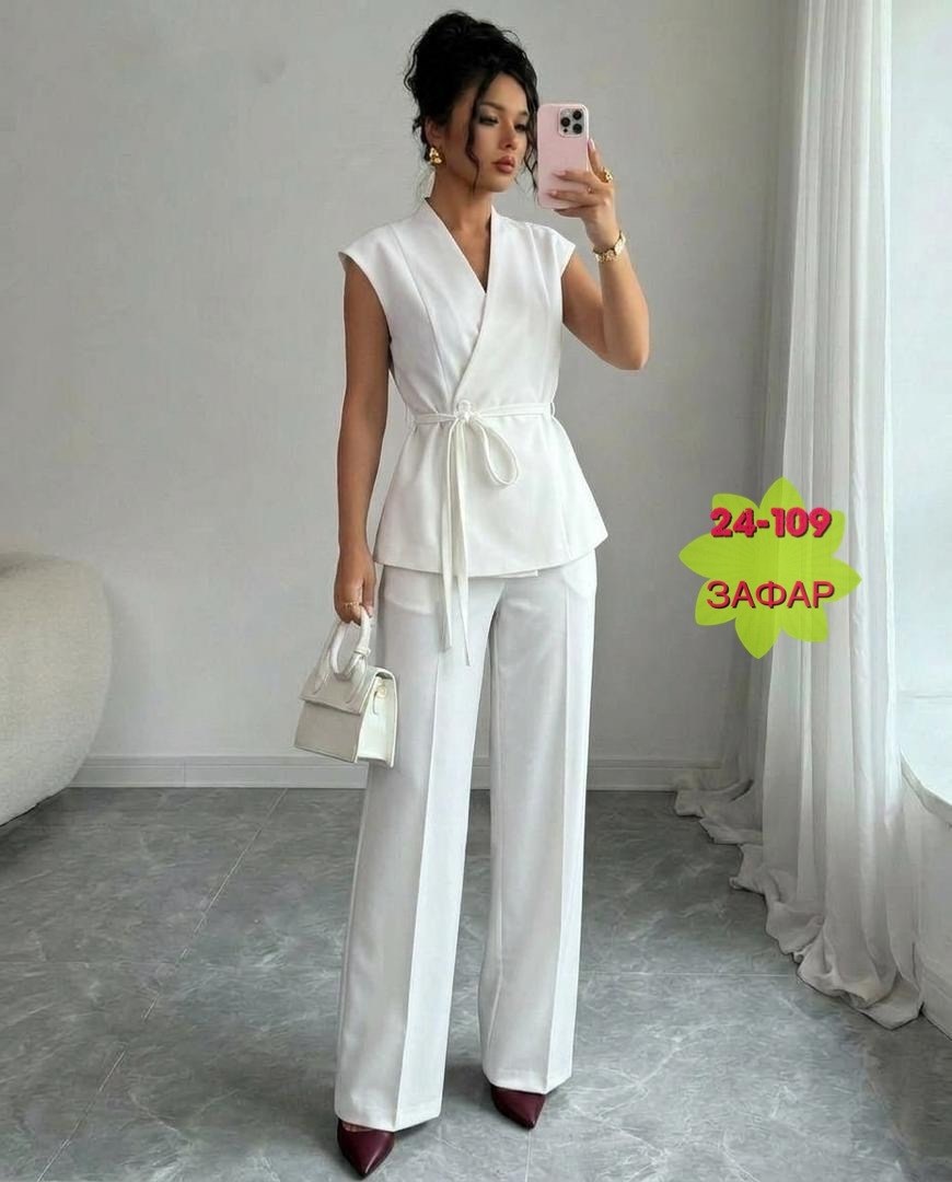 костюм брючный,костюм женский,брючный костюм элегантный,брючный костюм женский,брючный костюм с жилетом женский