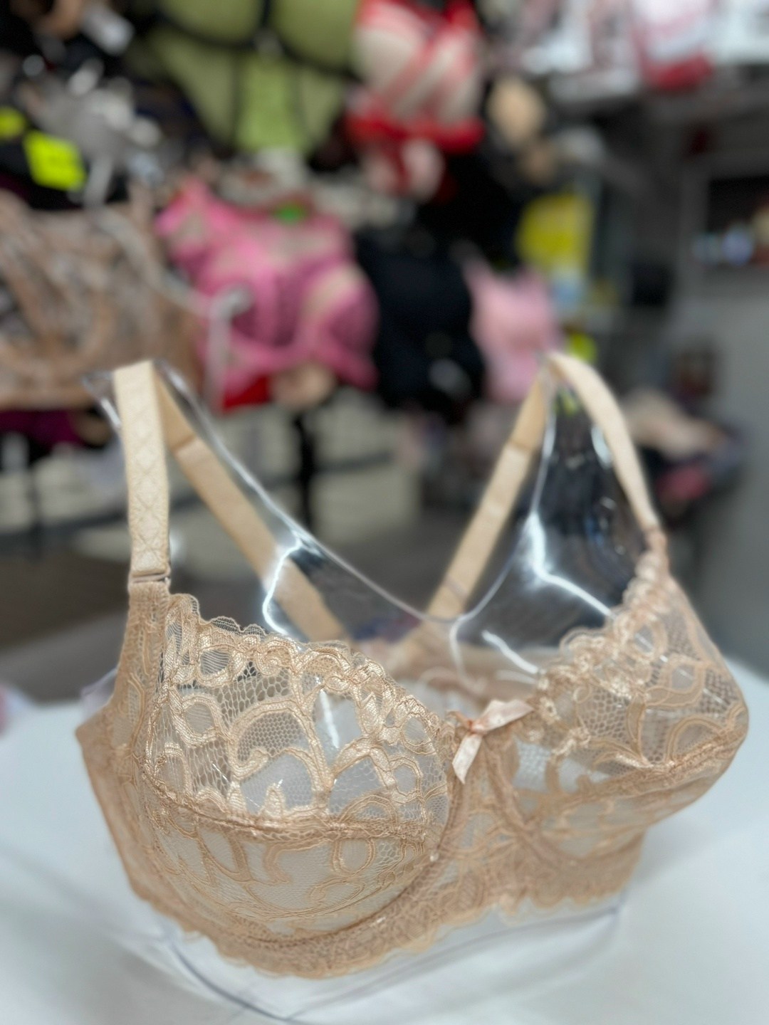 бюстгальтер женский,бежевый бюстгальтер,бюстгальтер,бюстгальтер классика,бюстгальтер кружевное