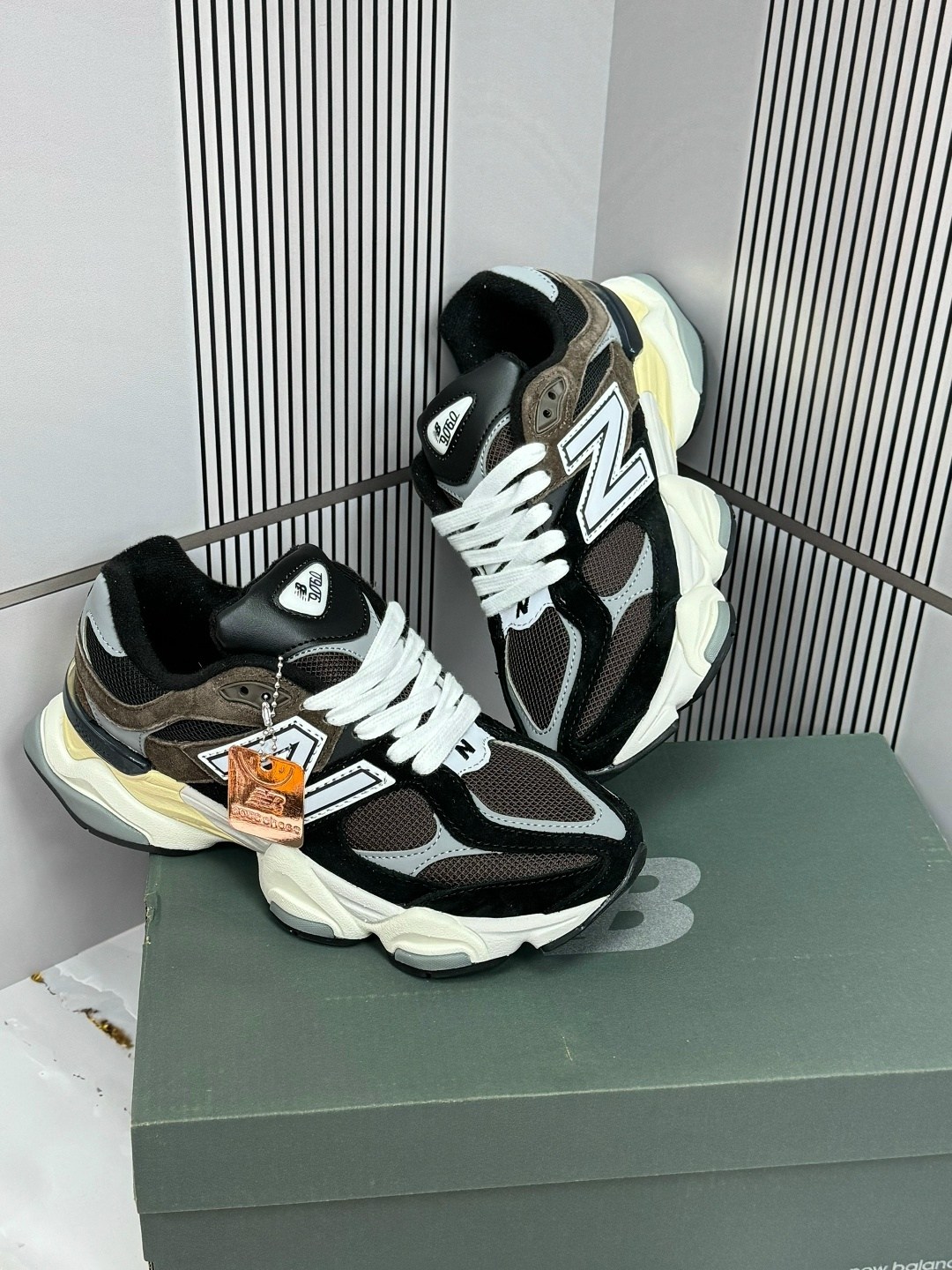 кроссовки new balance 9060,кроссовки new balance,кроссовки женские new balance,брендовые кроссовки,спортивная