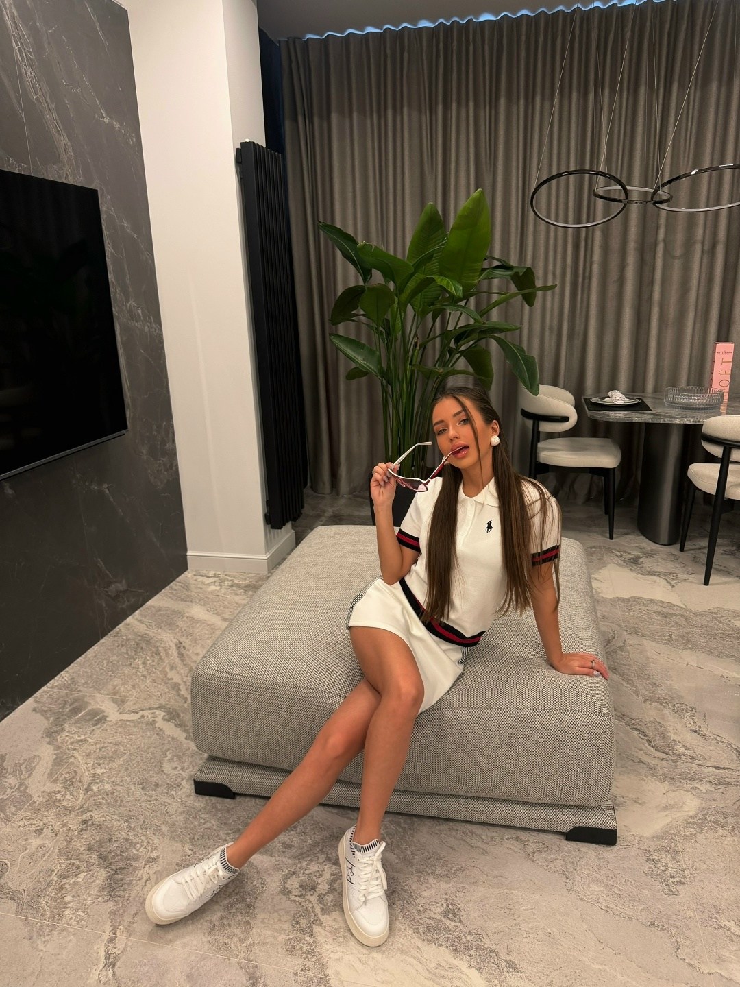 женский костюм с юбкой,стильные костюмы,костюм с юбкой,женские костюмы,модные наряды