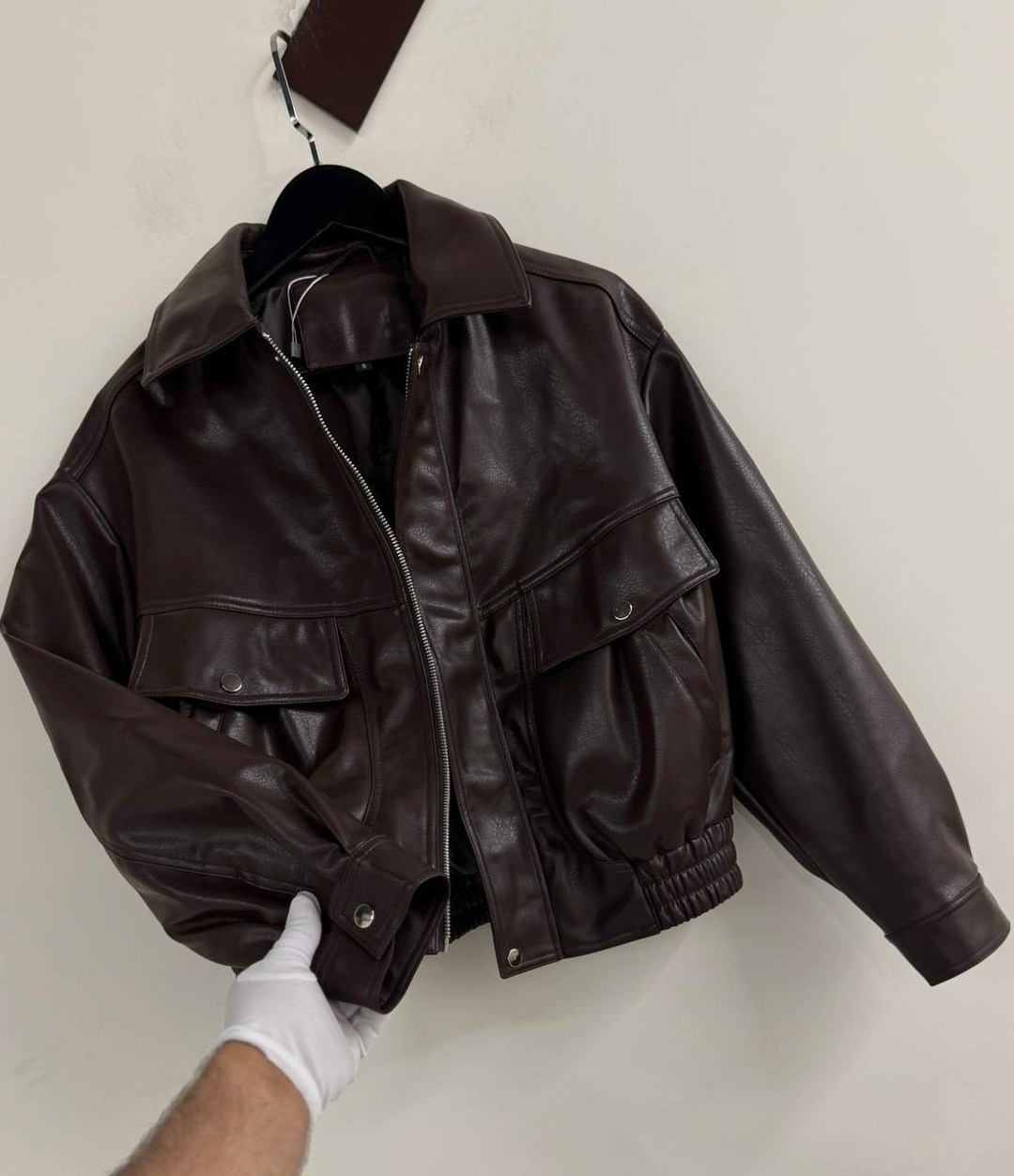 куртки кожаные,куртки из искусственной кожи женские,женская кожаная куртка,кожаная куртка бомбер,женская короткая кожаная куртка