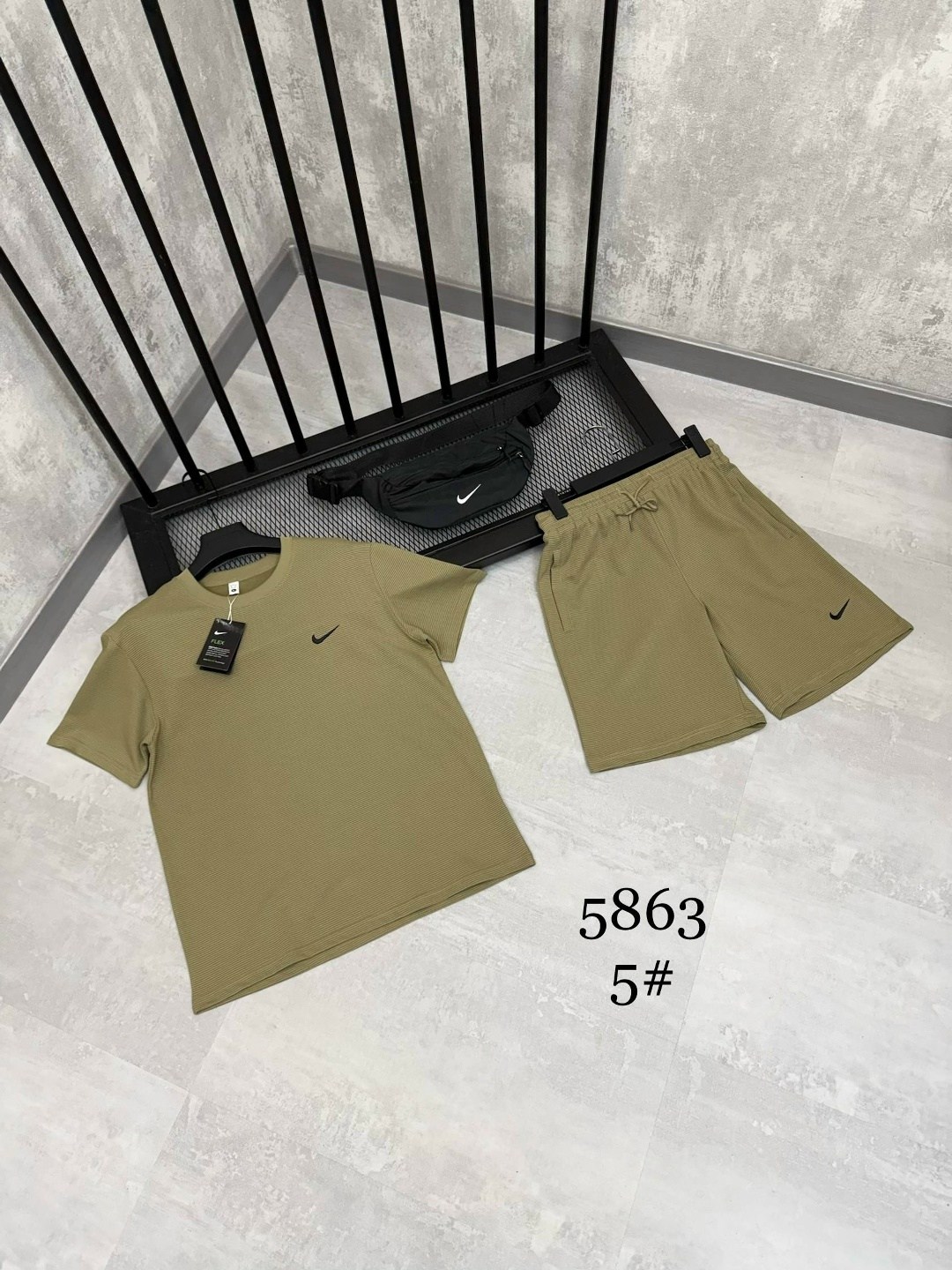 спортивные костюмы nike,спортивные костюм,костюм спортивный мужской nike,мужские спортивные костюмы,спортивный костюм шорты футболка