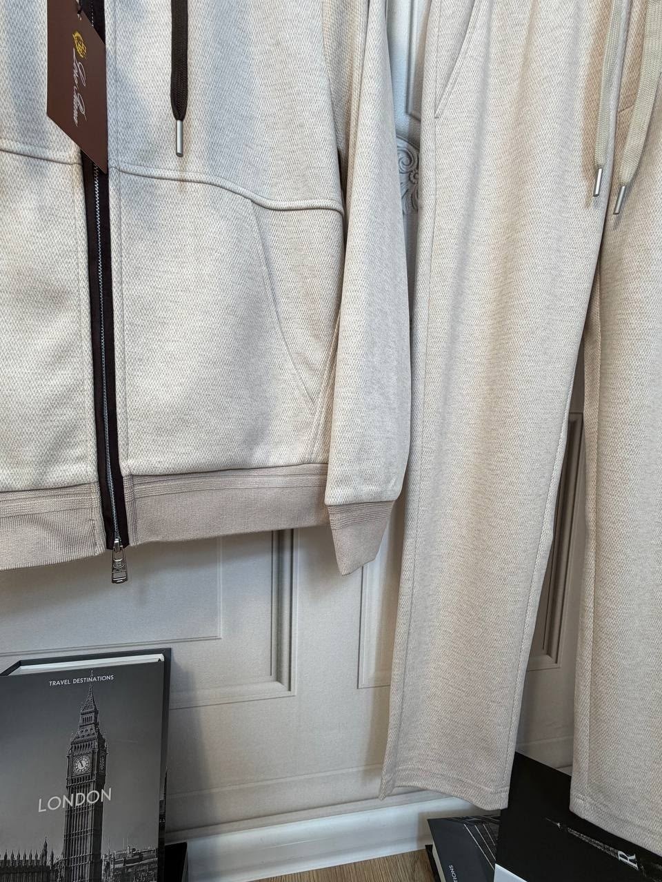 повседневные брюки,модные брюки,одежда брюки,брюки джоггеры,спортивные брюки