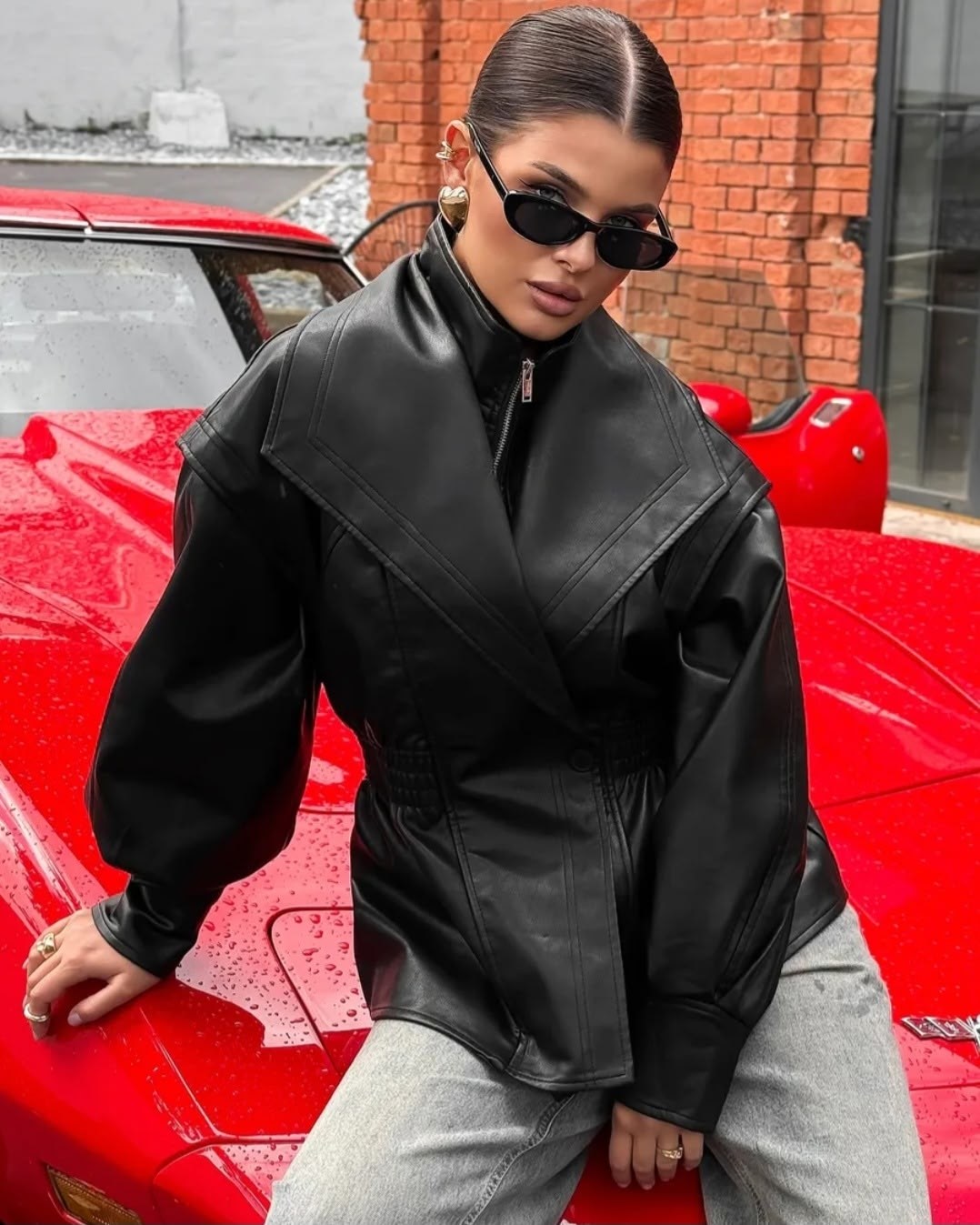 кожаная куртка,модная куртка,кожаная куртка женская,элегантные пальто,модное пальто