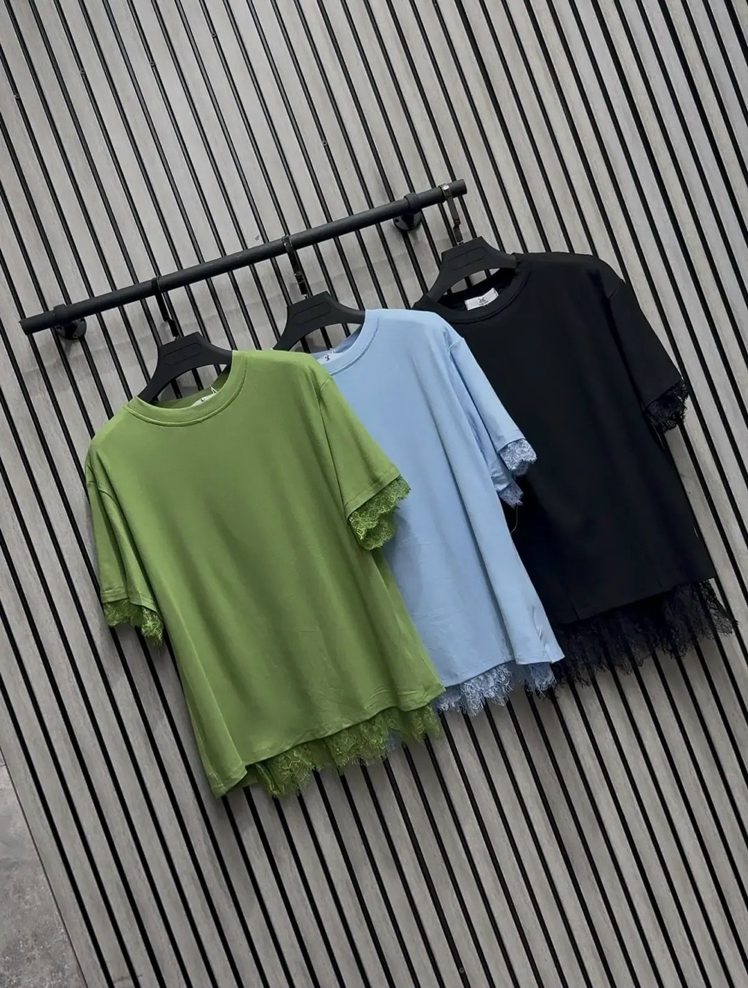 футболка с оборками,футболки женская,футболка с кружевами,летние футболки,футболки и майки