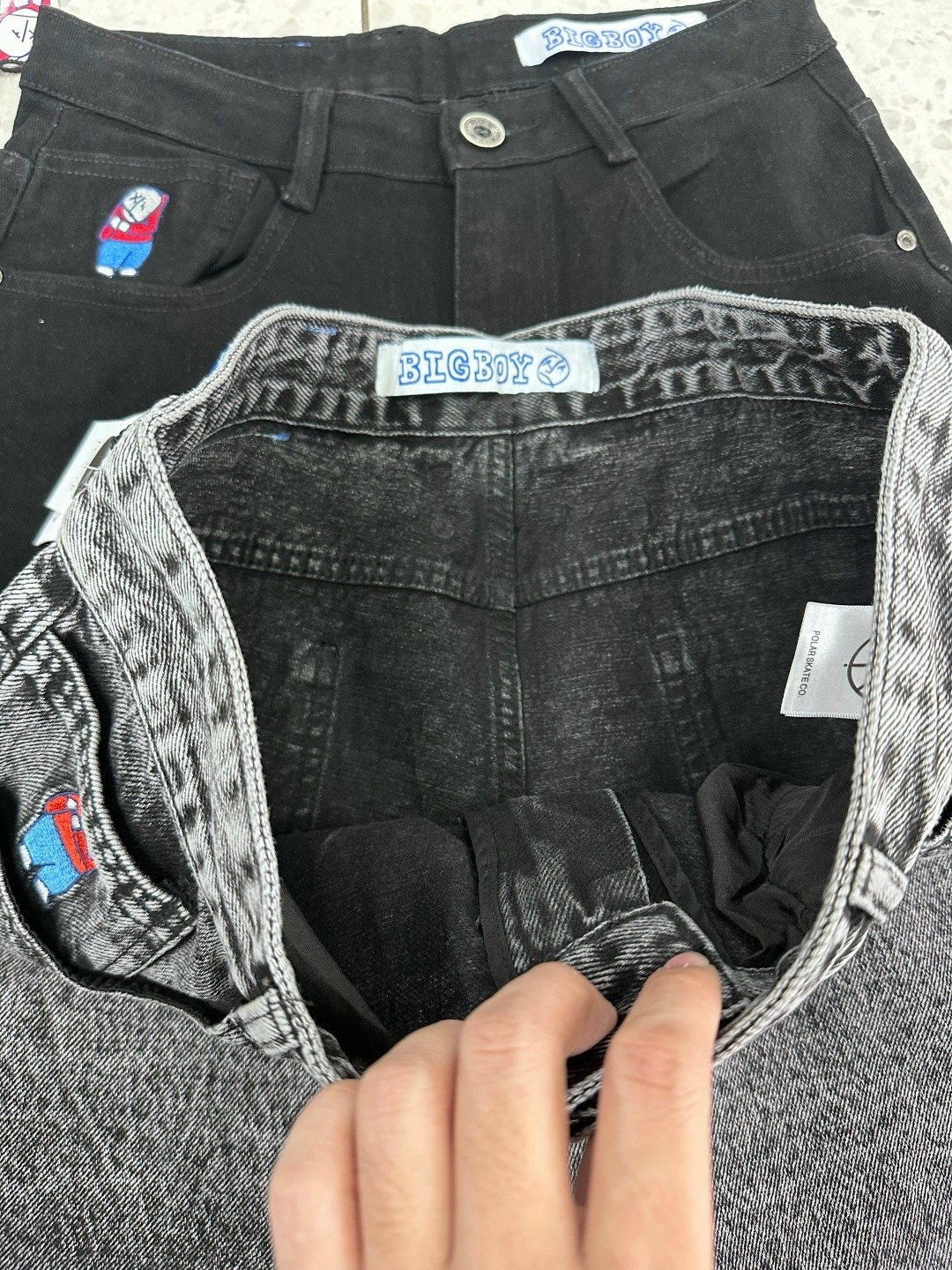 уличные мужские джинсовые шорты reddachic в стиле "шепот",мужские джинсовые шорты,шорты широкие,шорты мужские,длинные широкие шорты