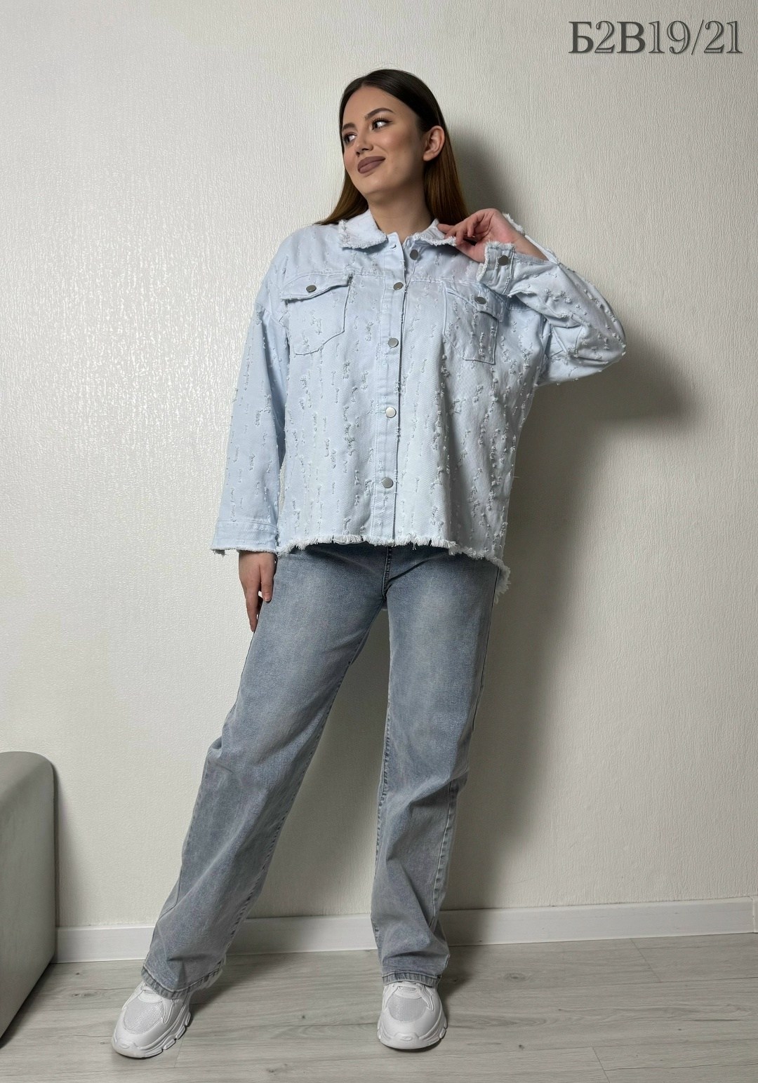 джинсовая куртка оверсайз charm_shop,джинсовая куртка,джинсовая куртка женская,джинсовая женская куртка оверсайз,куртка женская джинсовая джинсовка