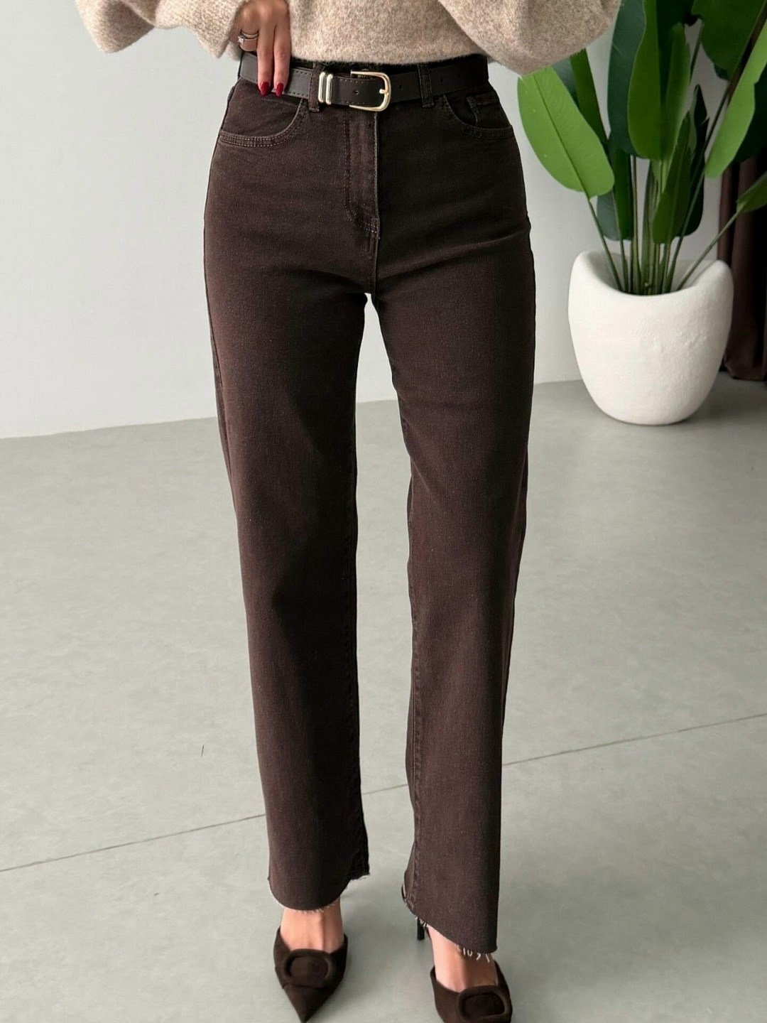 джинсы стильные,брюки джинсы,женские брюки,коричневые джинсы широкие,коричневые джинсы