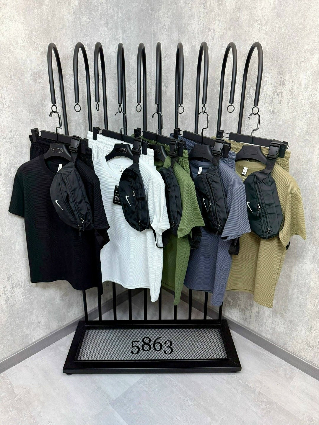 спортивные костюмы nike,спортивные костюм,костюм спортивный мужской nike,мужские спортивные костюмы,спортивный костюм шорты футболка