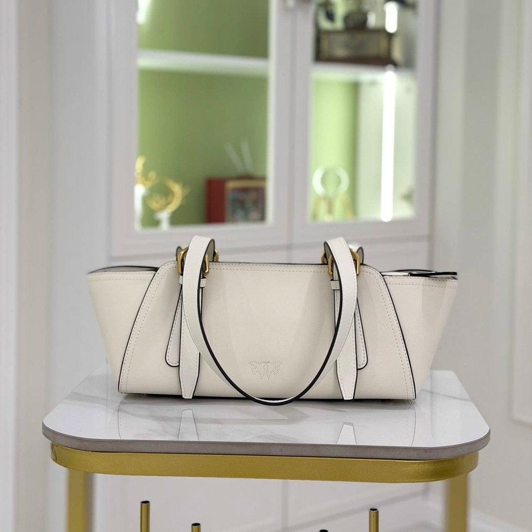 белая сумка,сумка,женская сумка,белая сумка женская,сумка женская классическая