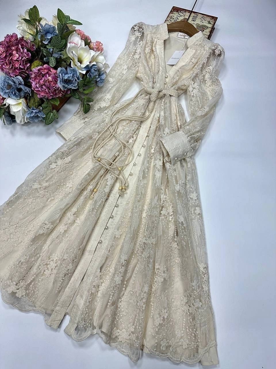 платье красное,кружевное платье,красное кружевное платье,платье,элегантное длинное платье