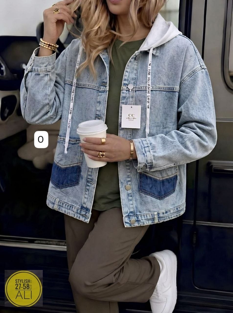 женская джинсовая куртка с капюшоном,женская джинсовая куртка,джинсовая куртка,женская джинсовая куртка с капюшоном оверсайз,стильная джинсовая куртка