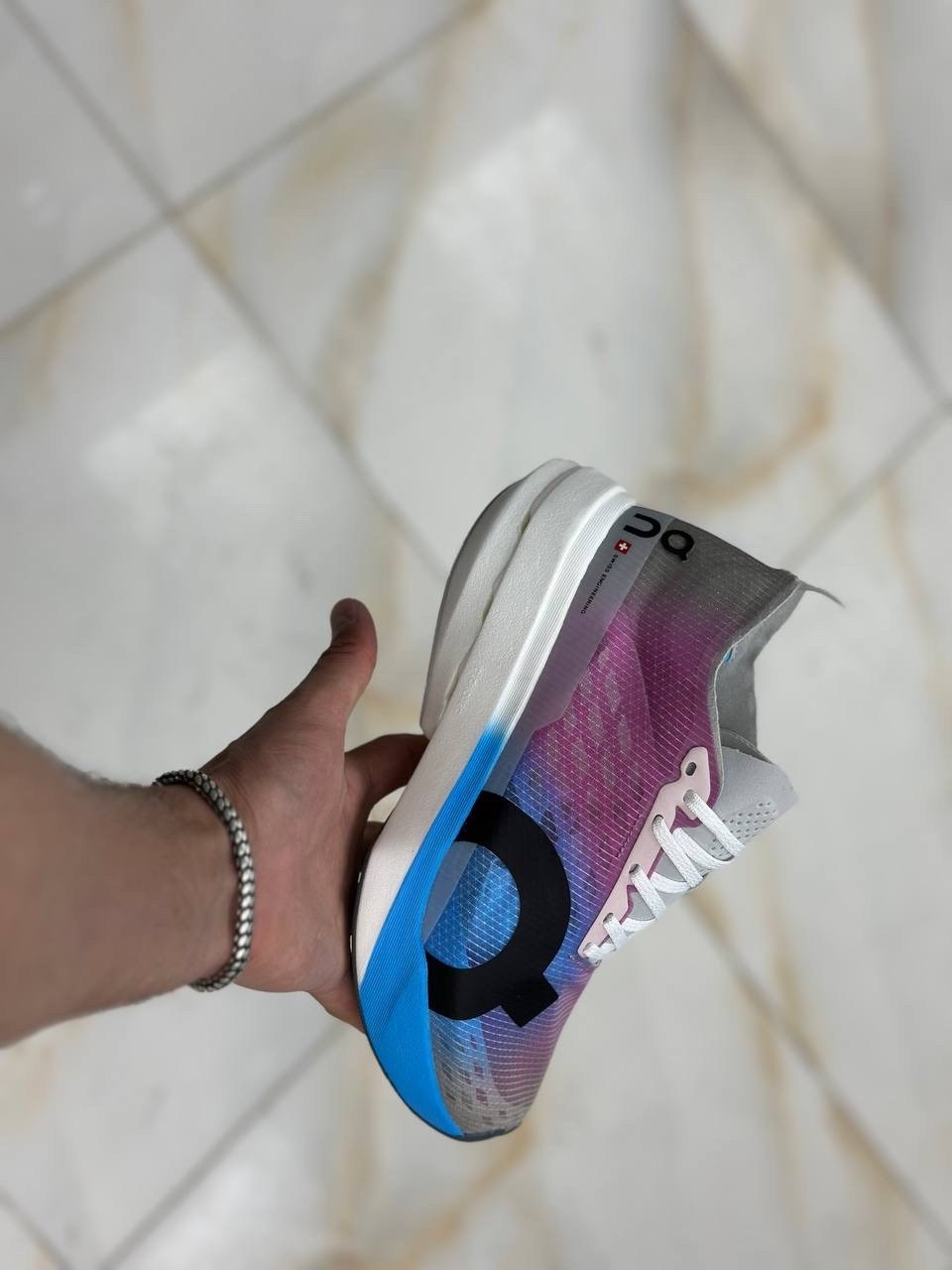 кроссовки,кроссовки женскиe,кроссовки on cloudmonster,оригинальные кроссовки, мужская кроссовки