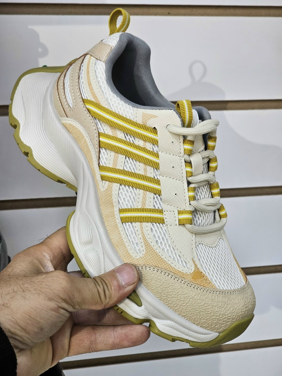 кроссовки женские,повседневные кроссовки,кроссовки универсальные,спортивная ,модные кроссовки