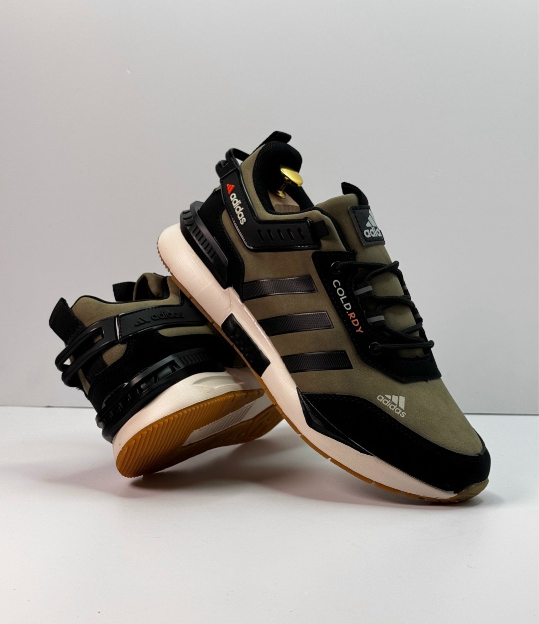 кроссовки adidas мужские,кроссовки adidas,зимние кроссовки adidas,кроссовки для мужчин,кроссовки