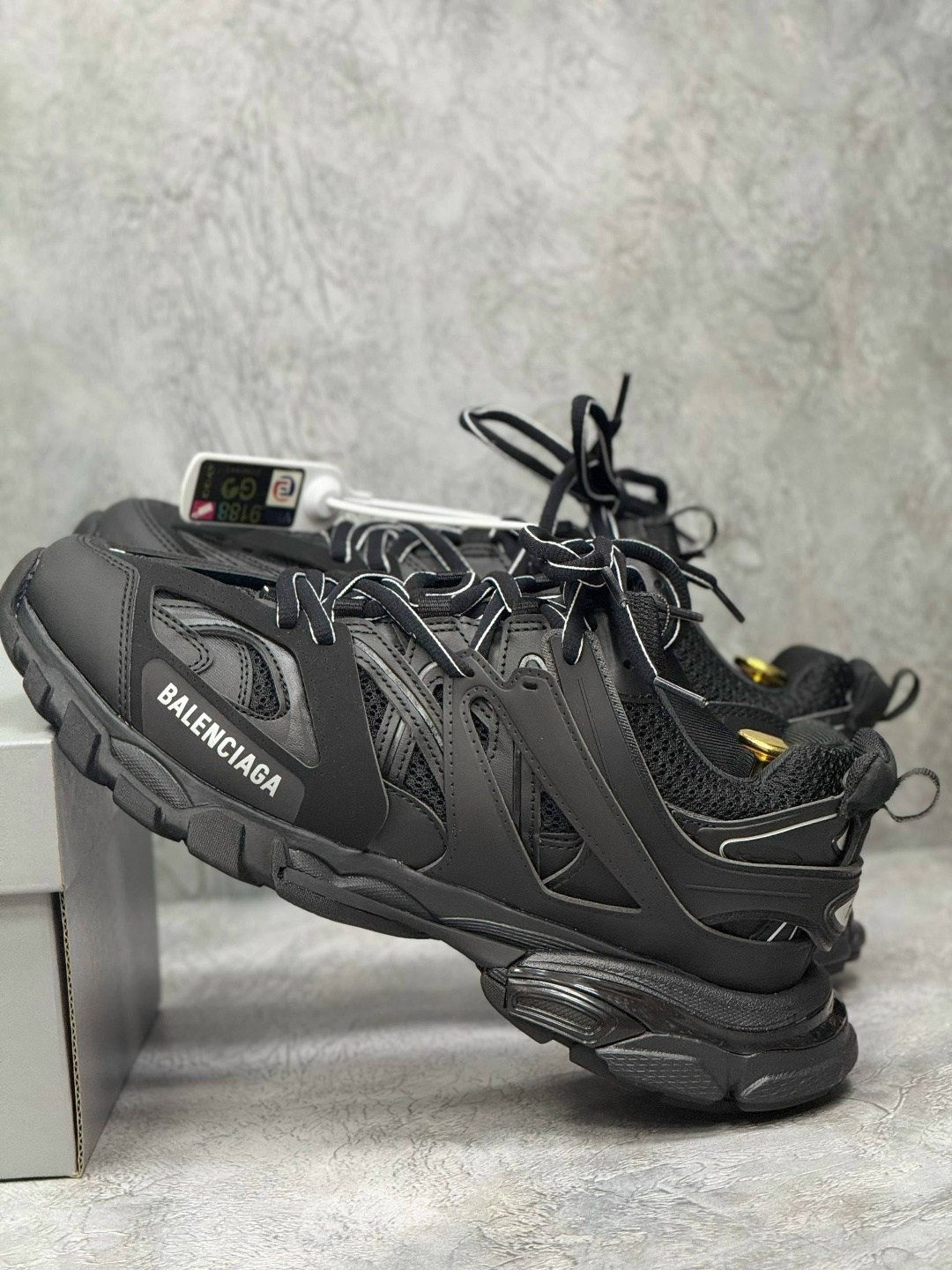 кроссовки balenciaga track,кроссовки balenciaga,кроссовки баленсиага трек черные,кроссовки баленсиага трек 1,баленсиага кроссовки черные track