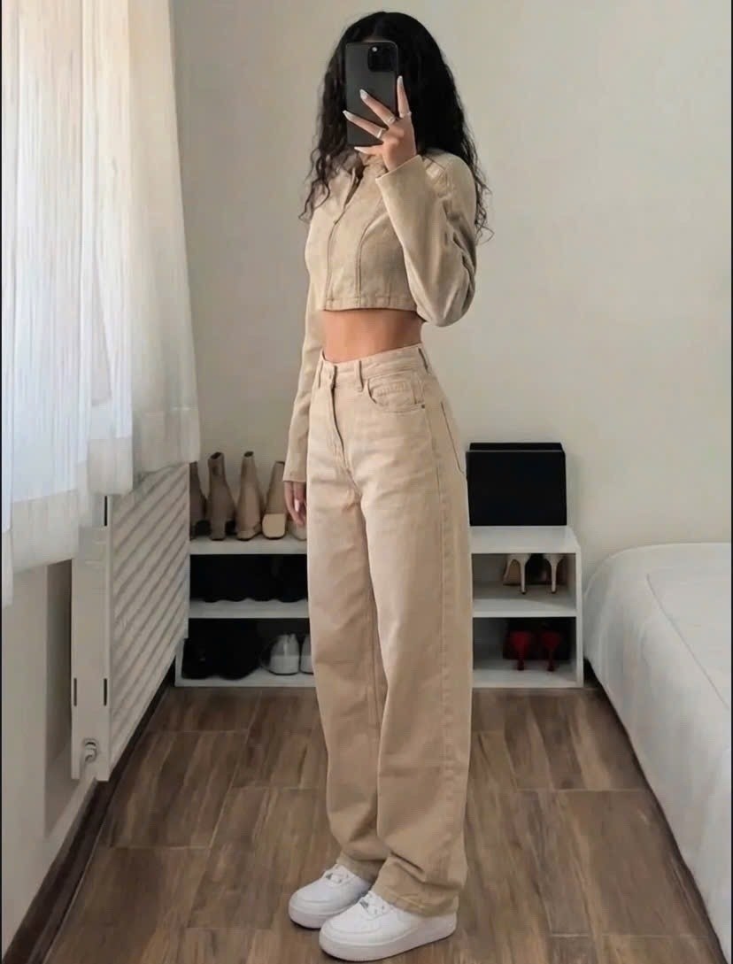 бежевые широкие джинсы,джинсы бежевые,брюки повседневные модные,широкие брюки,широкие женские джинсы