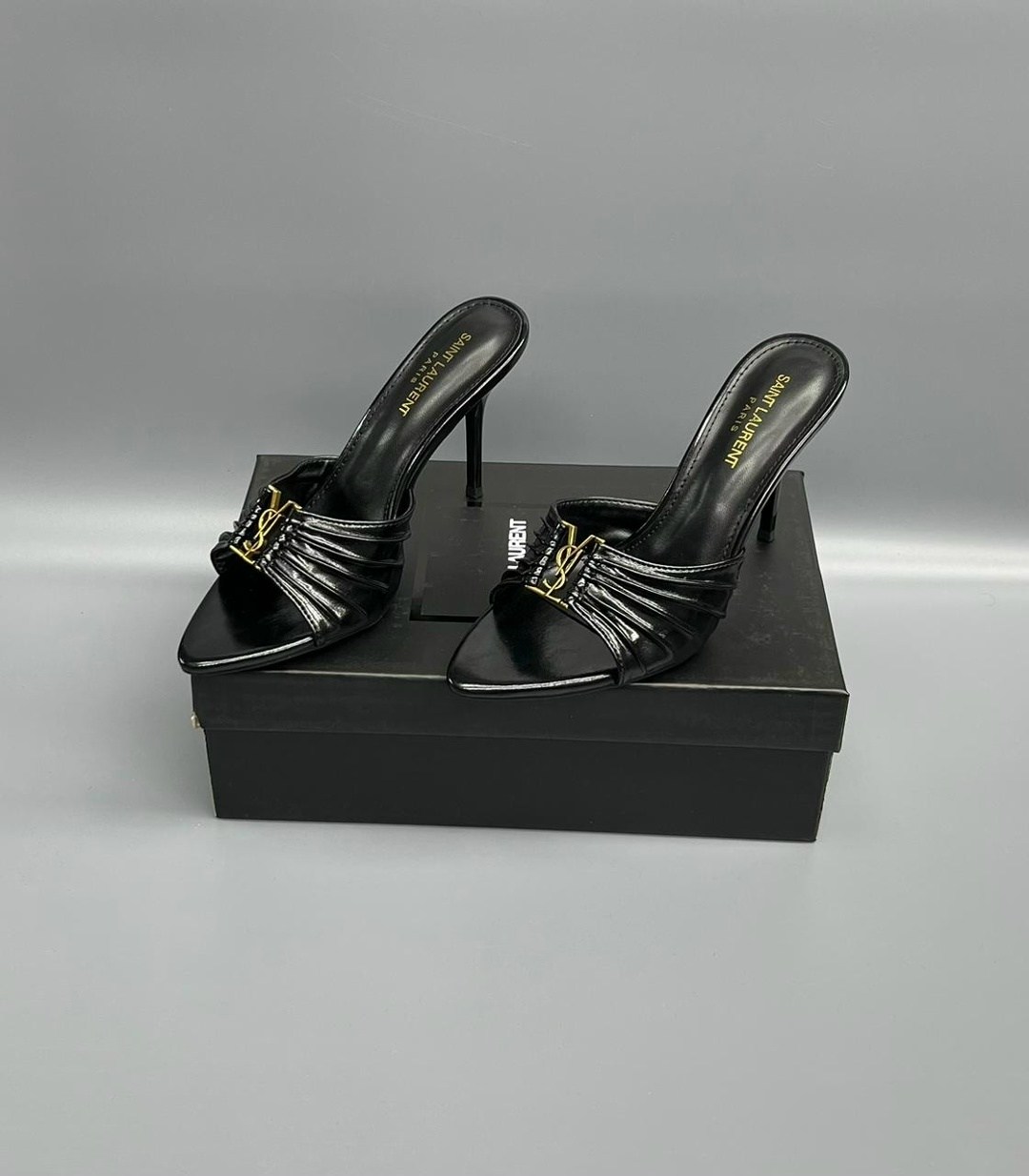 ,женская ,босоножки yves saint laurent,мюли женские,модная женская