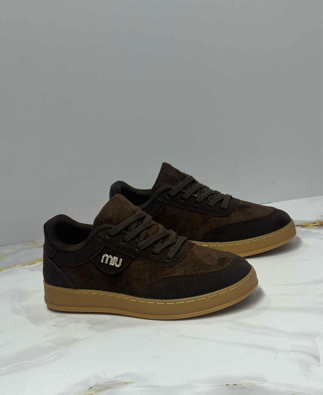 ,спортивная ,замшевые кроссовки,кроссовки замш,женские кроссовки